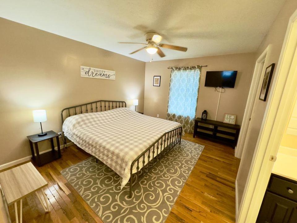 Cozy 2 Bedroom Townhouse Near Lake And Restaurants Guntersville Esterno foto