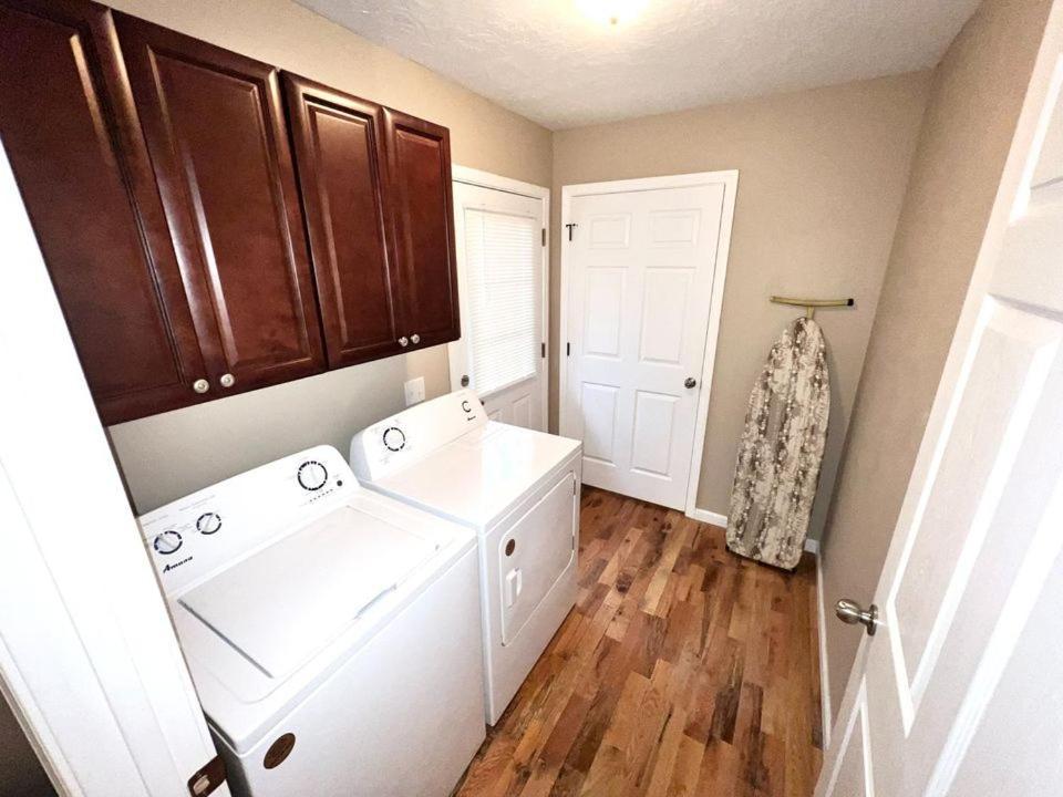 Cozy 2 Bedroom Townhouse Near Lake And Restaurants Guntersville Esterno foto